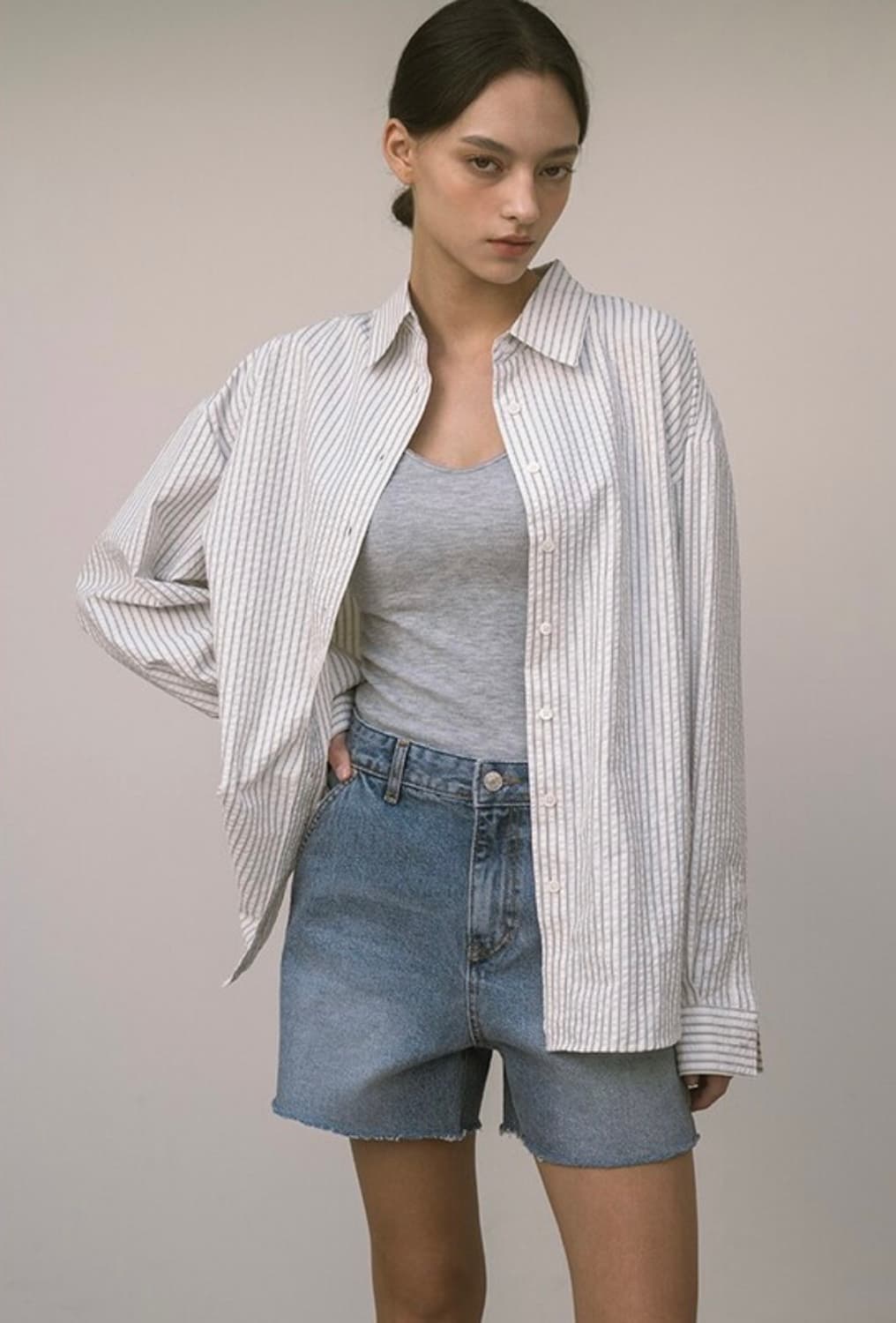 시야쥬 90s 빈티지 데님 숏츠_Medium blue 상품이미지2