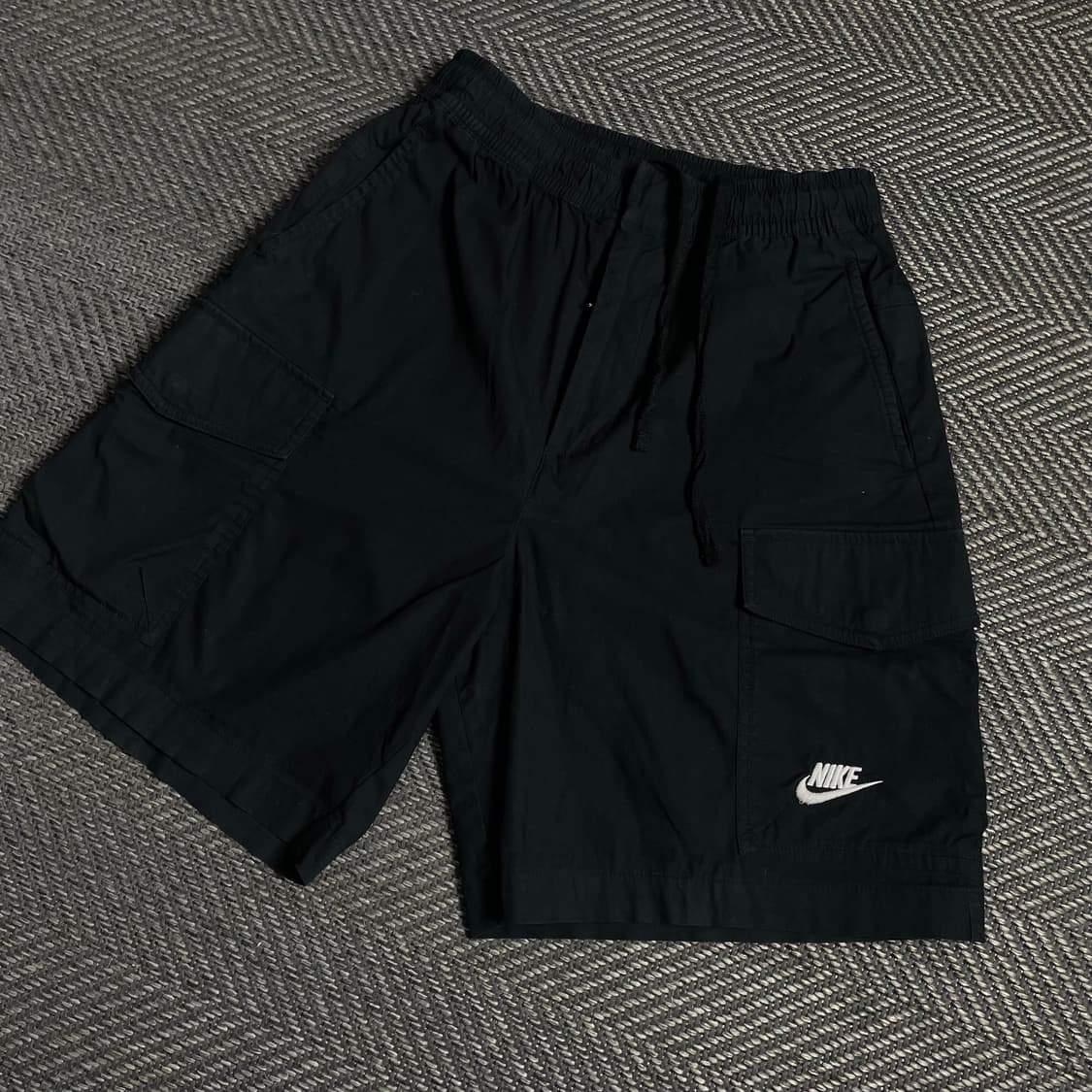 나이키 NSW 에센셜 유틸리티 쇼츠 블랙y 4915 상품이미지3