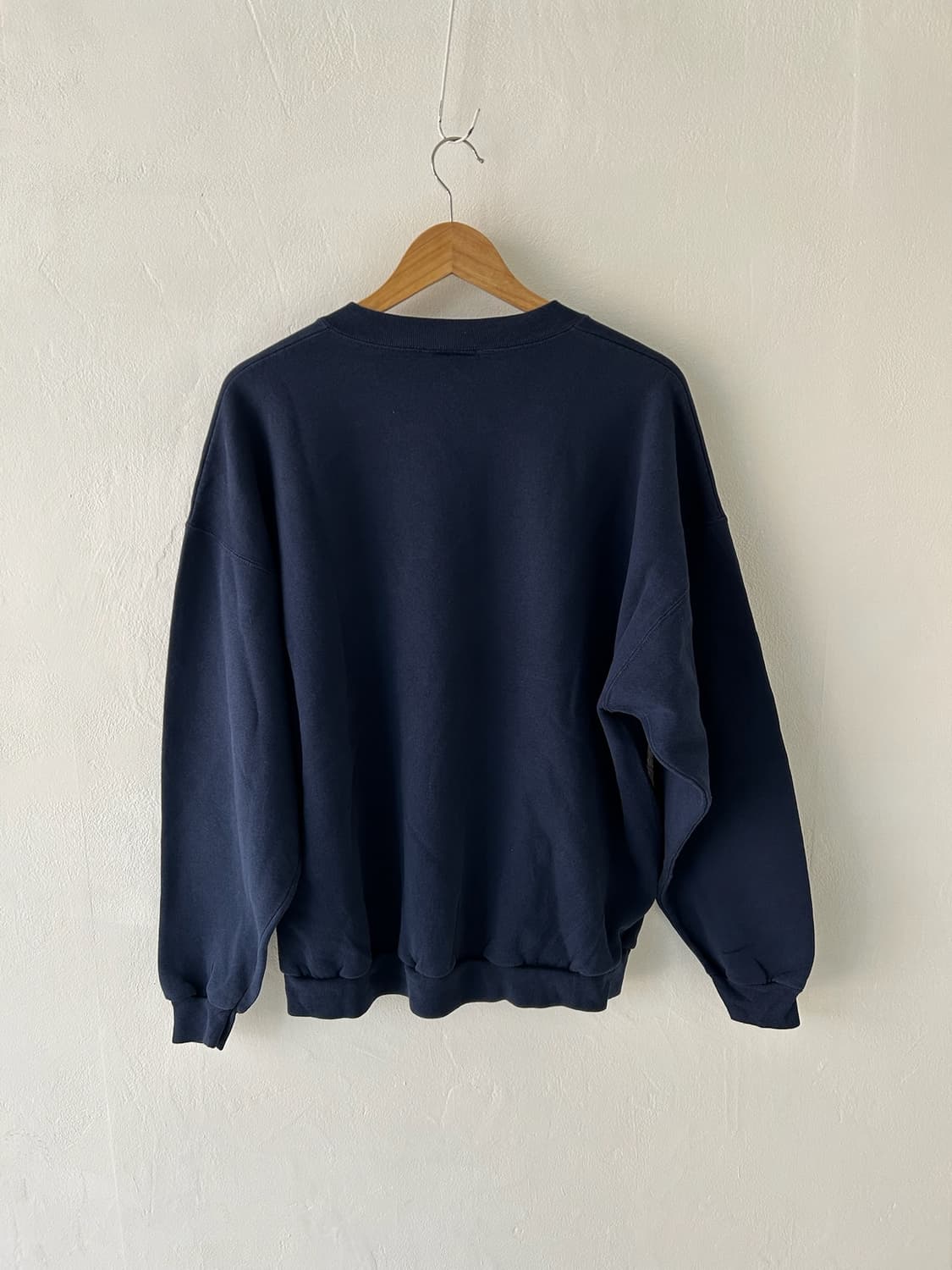 90's Mickey USA Sweatshirt.  상품이미지7
