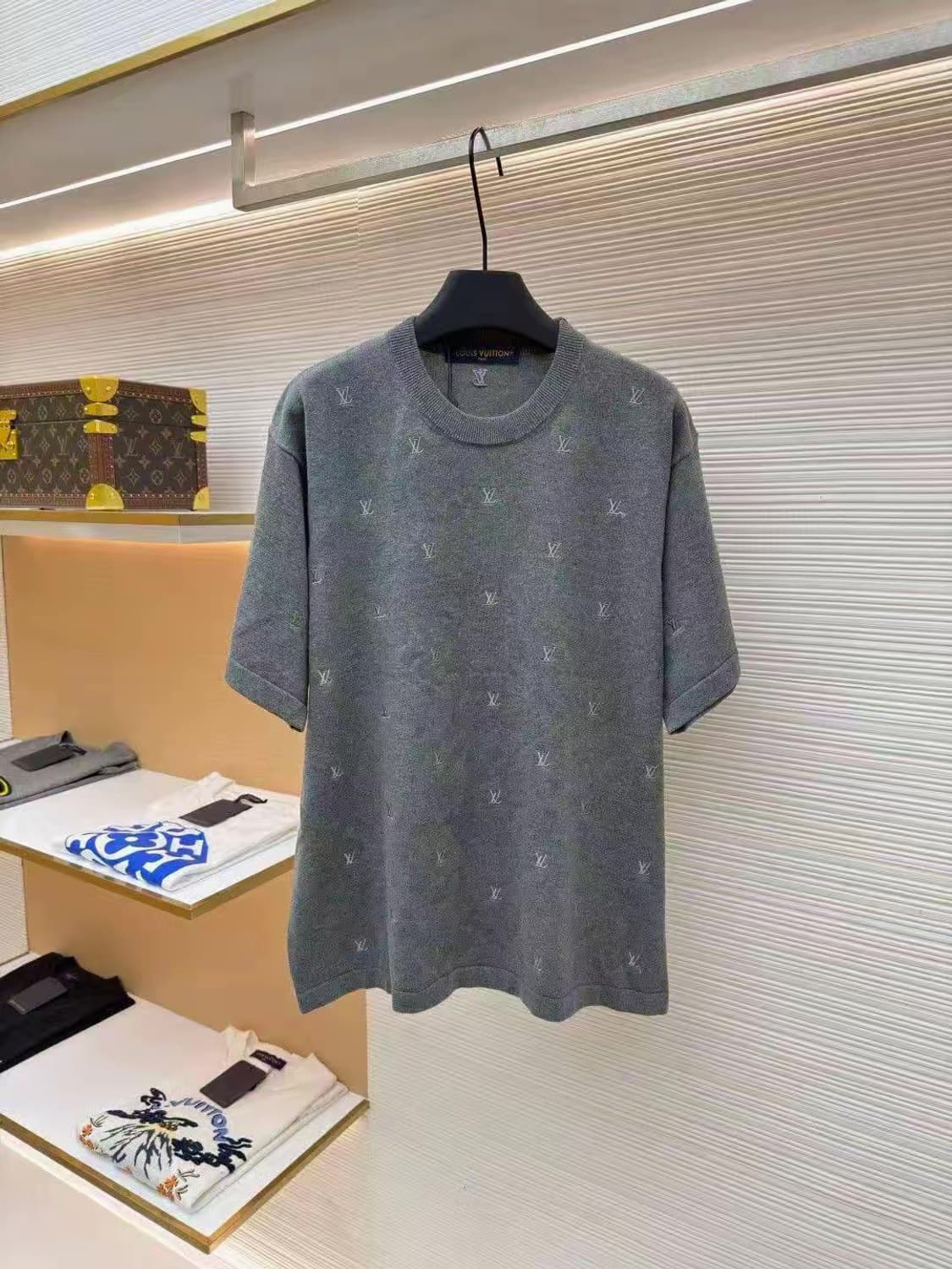 [루이;비통] 새상품 / 니트 반팔 / 약 105 사이즈 상품이미지1