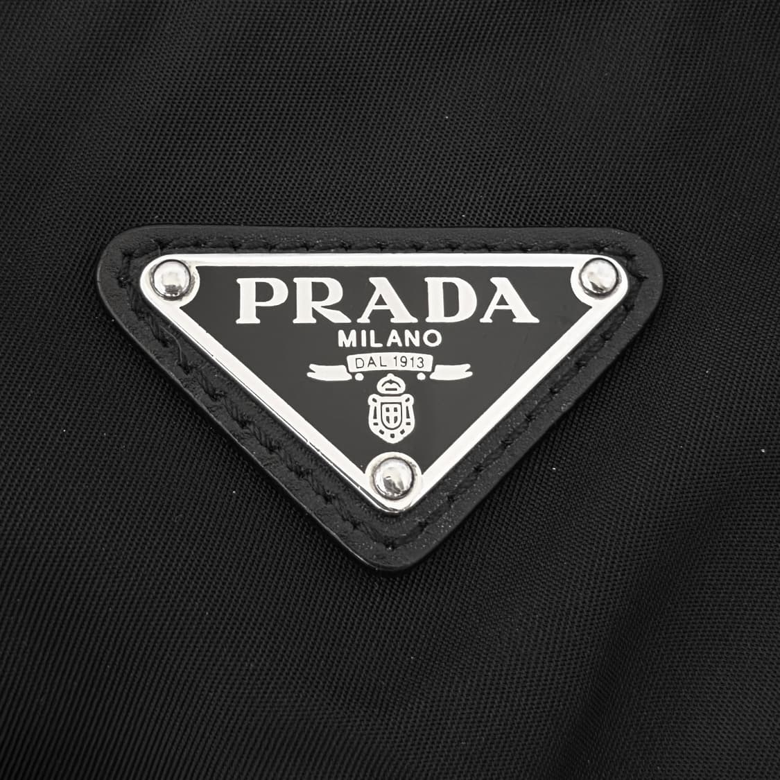 [정품 PRADA] 프라다 투포켓 지퍼 나일론 메신저백 크로스백 라지 상품이미지2