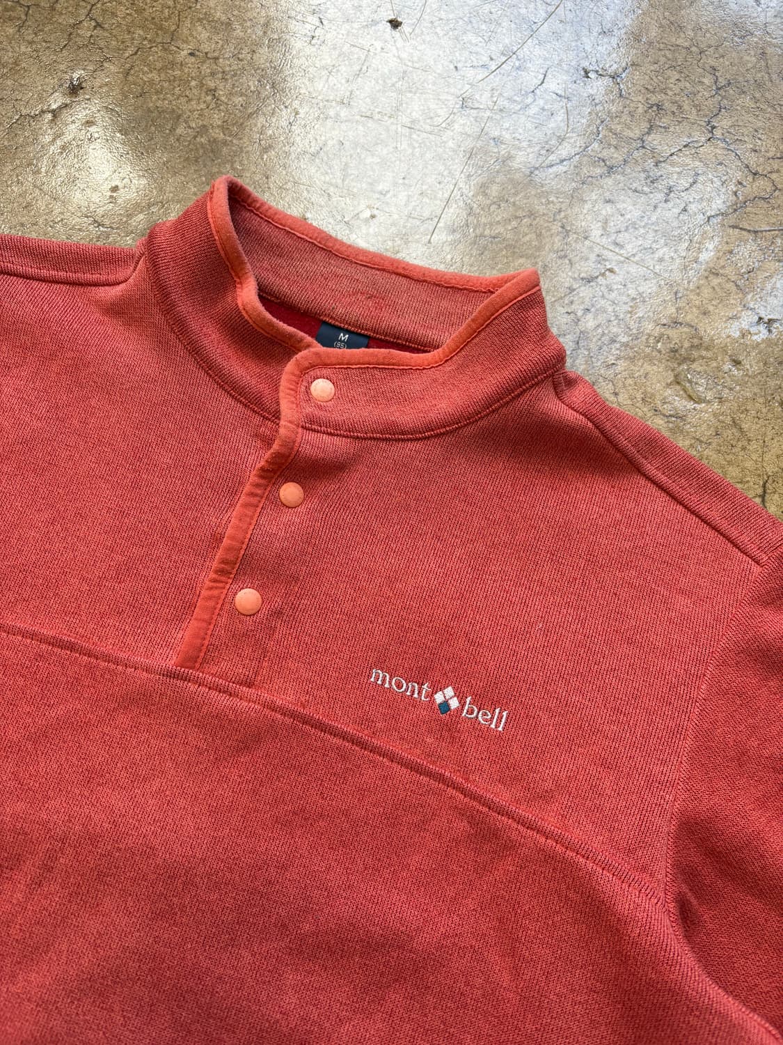 몽벨 스냅 버튼 풀오버 상품이미지3