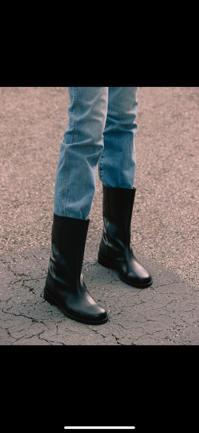 🖤 아떼 바네사브루노 ATHE VANESSABRUNO 샤블 소가죽 미들 상품이미지1