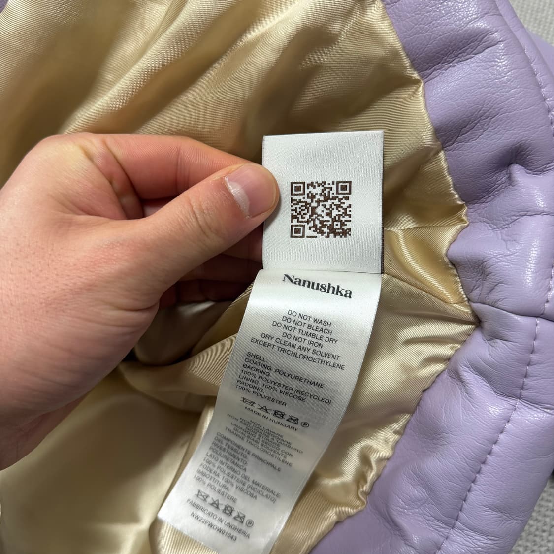 나누슈카(Nanushka) 비건레더 하이넥 패딩 자켓 상품이미지4