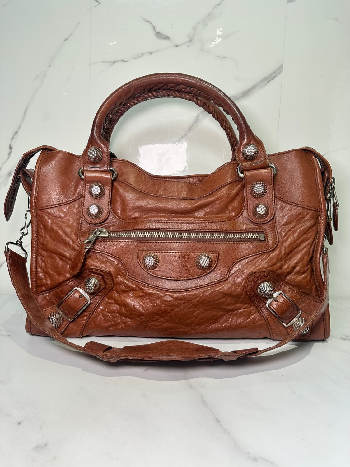 [A 정품] 발렌시아가 자이언트 시티 모터백 미디움 브라운 상품이미지1