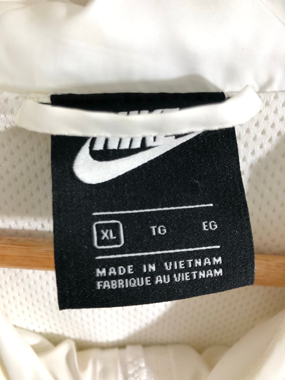 나이키 화이트 블랙 빅로고 아노락 바람막이 Xl  상품이미지9