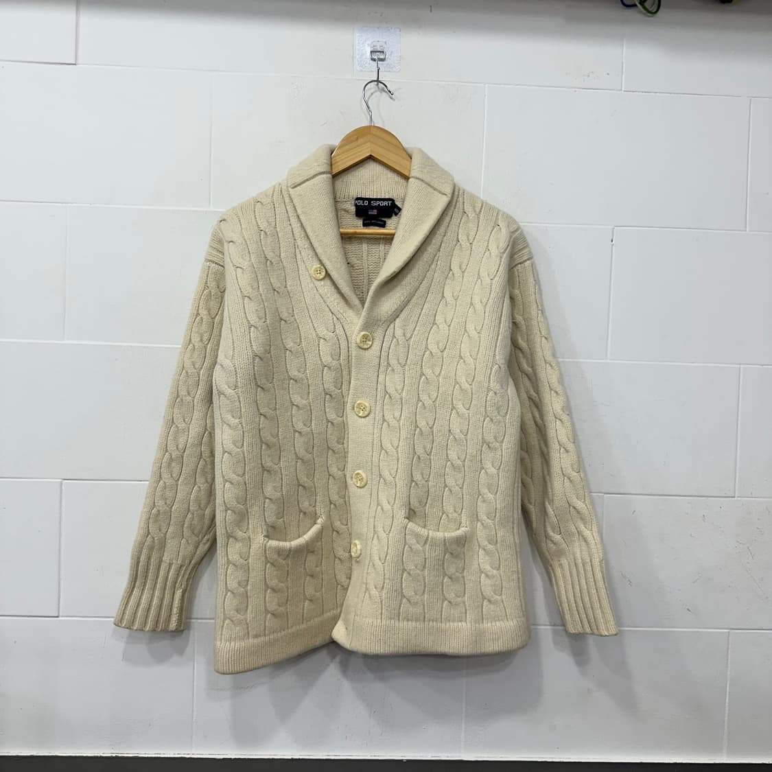 폴로 숄 카라 케이블 가디건 상품이미지1