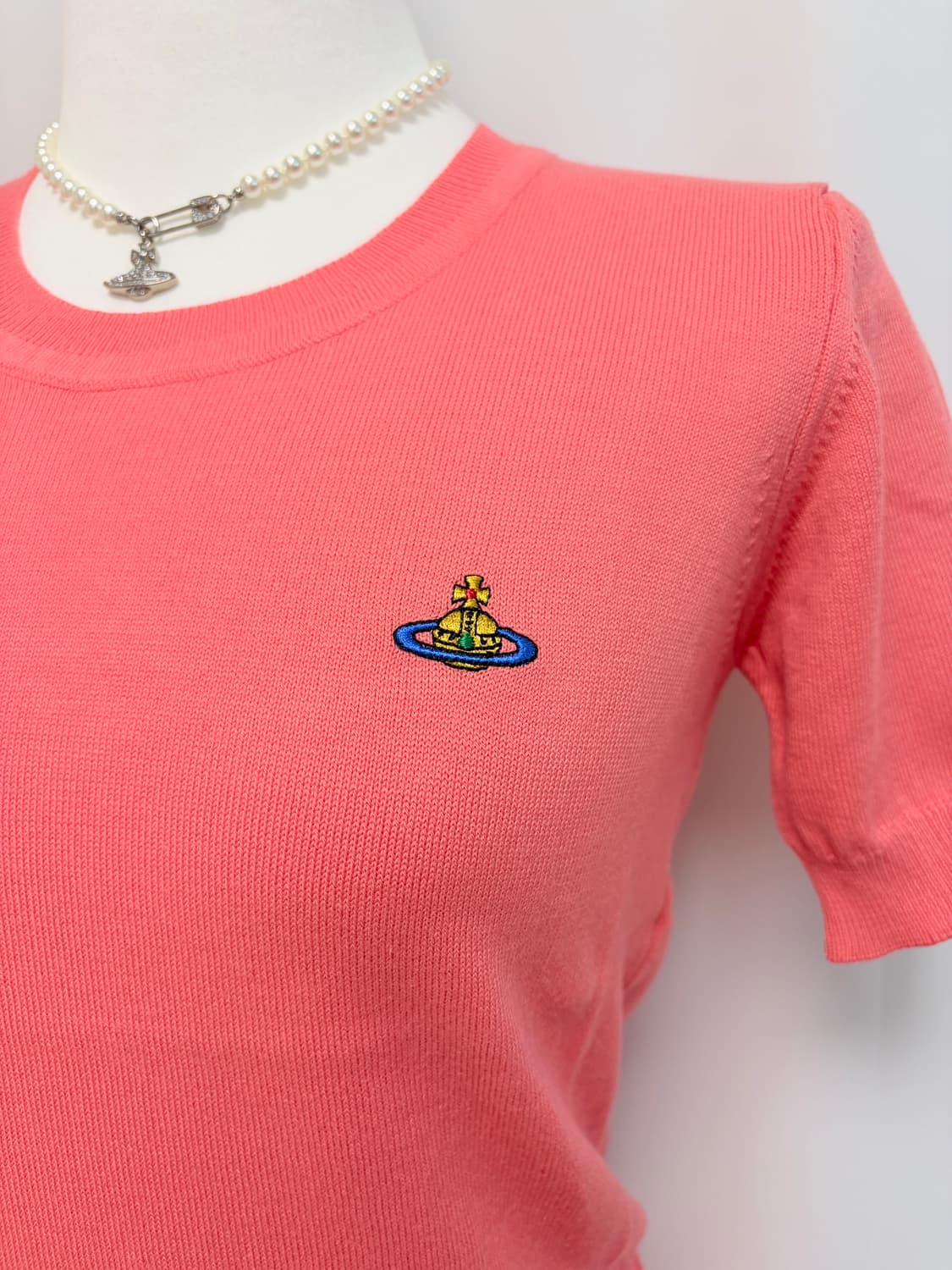 비비안웨스트우드 베아 탑 코랄 니트 상품이미지3