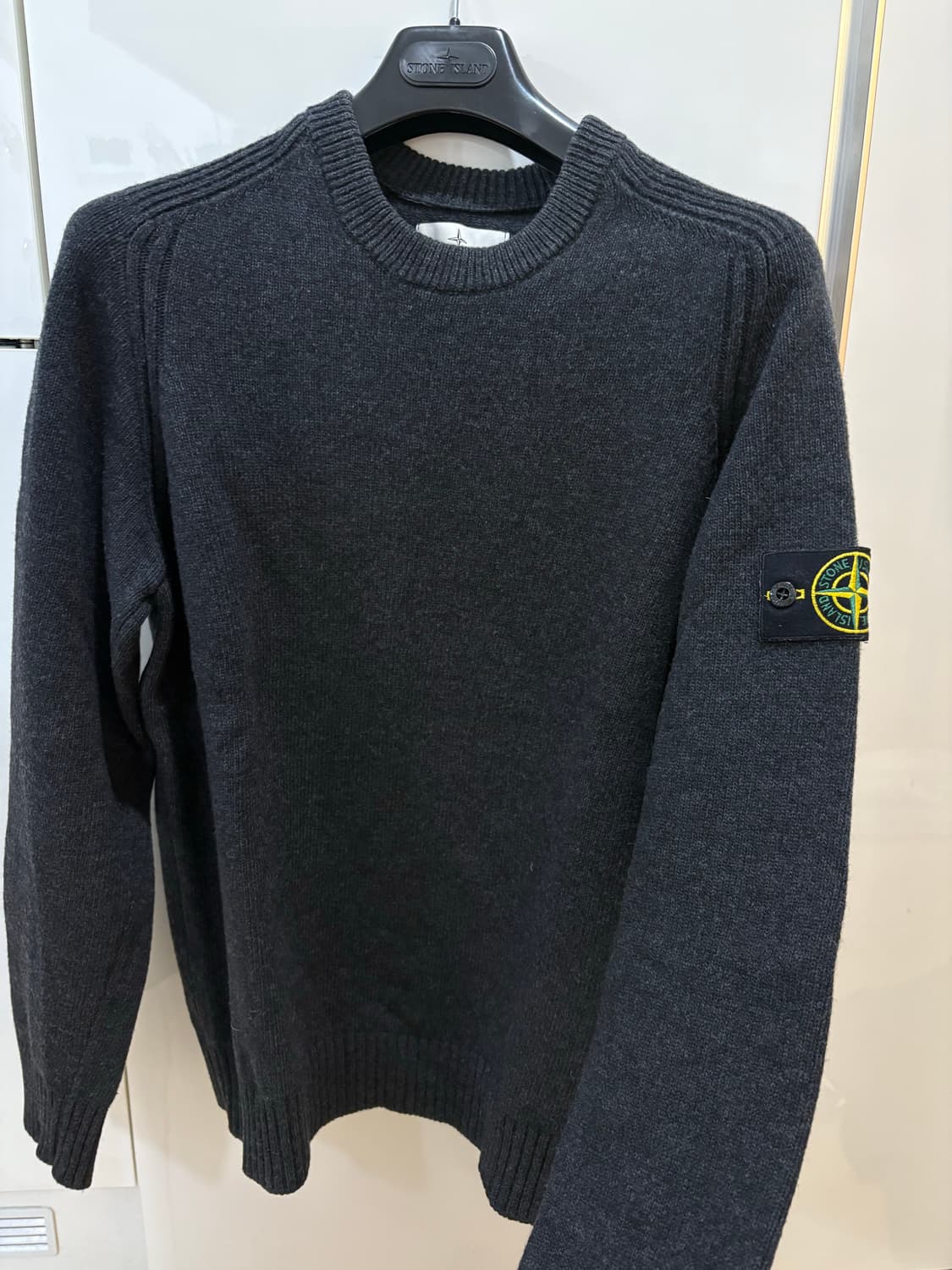 스톤아일랜드 차콜 스웨터 L 상품이미지1
