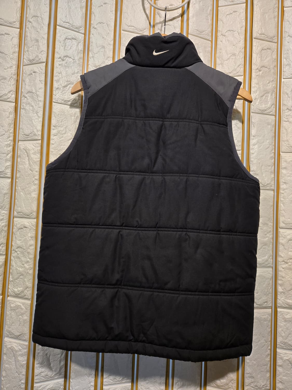 나이키 패딩조끼 XL 상품이미지2