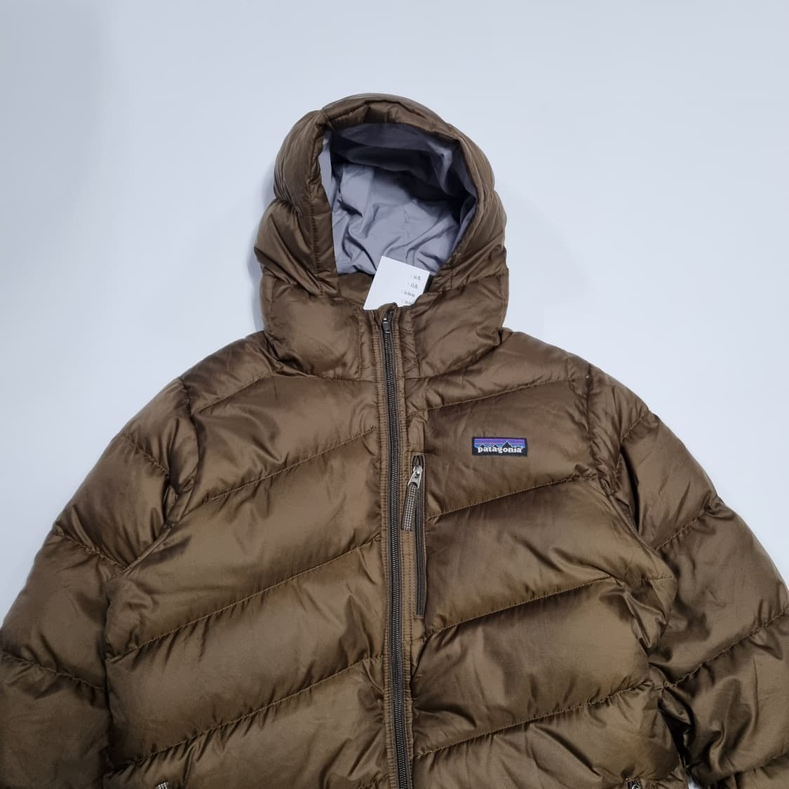 파타고니아 패딩 브라운  상품이미지3