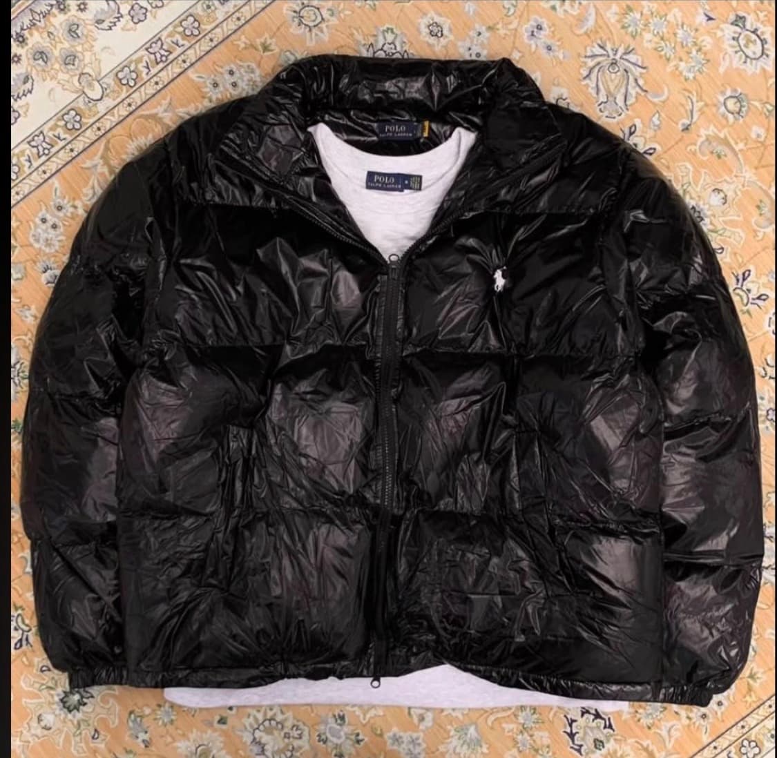 폴로 투웨이 유광패딩 (블랙 color) 상품이미지1
