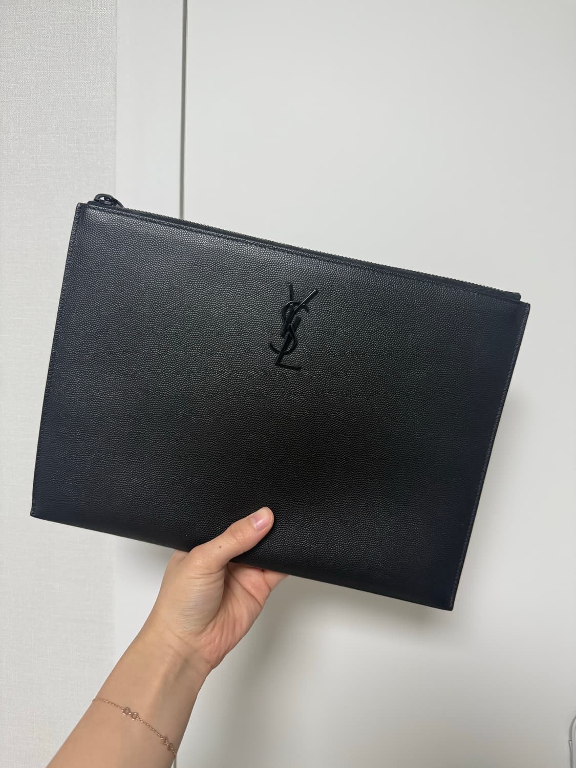 입생로랑 클러치  상품이미지2