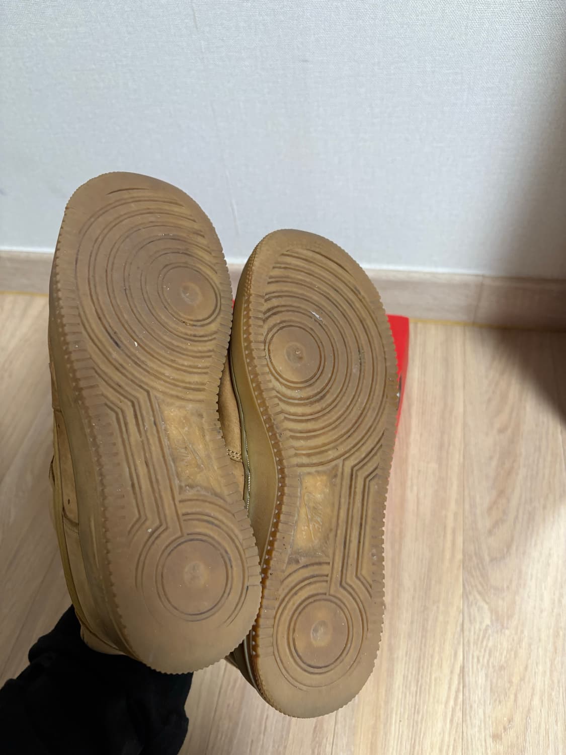 나이키 에어포스 된장 240  상품이미지4