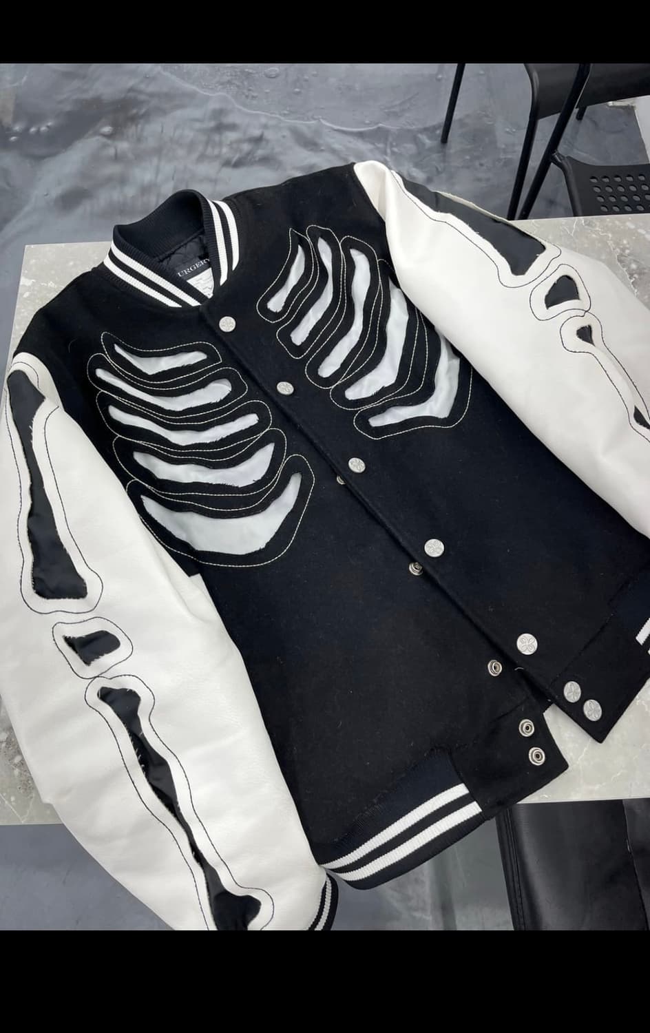 써저리 바시티 초판 m 상품이미지2