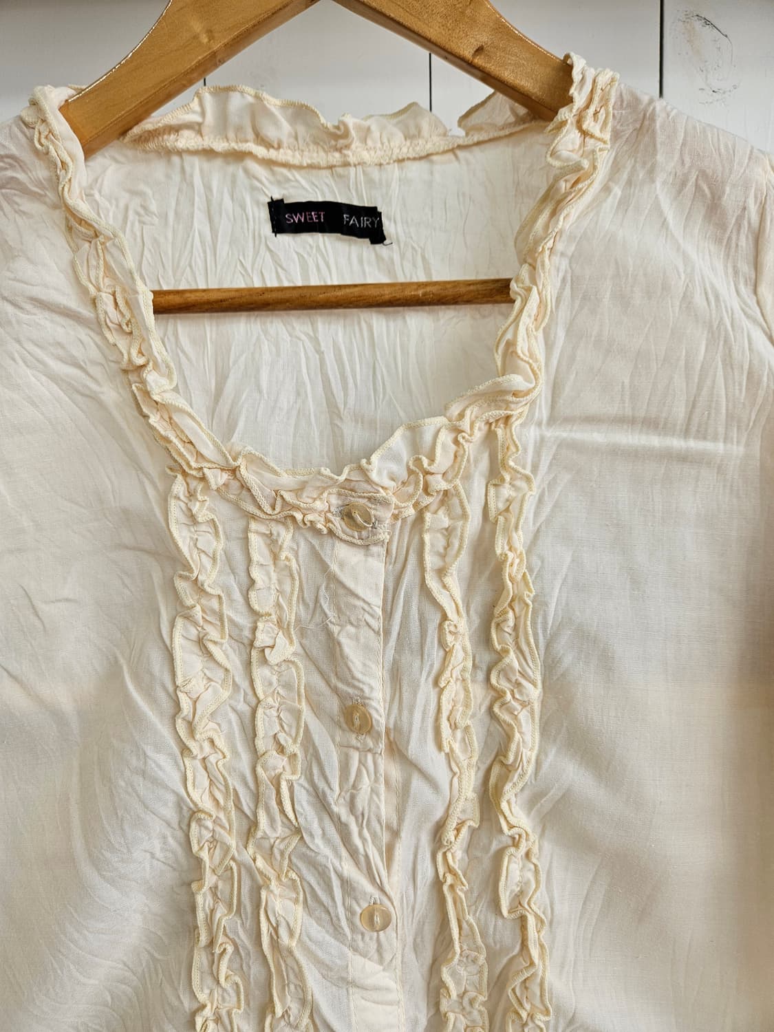 크림 레이스 프릴 블라우스 상품이미지3