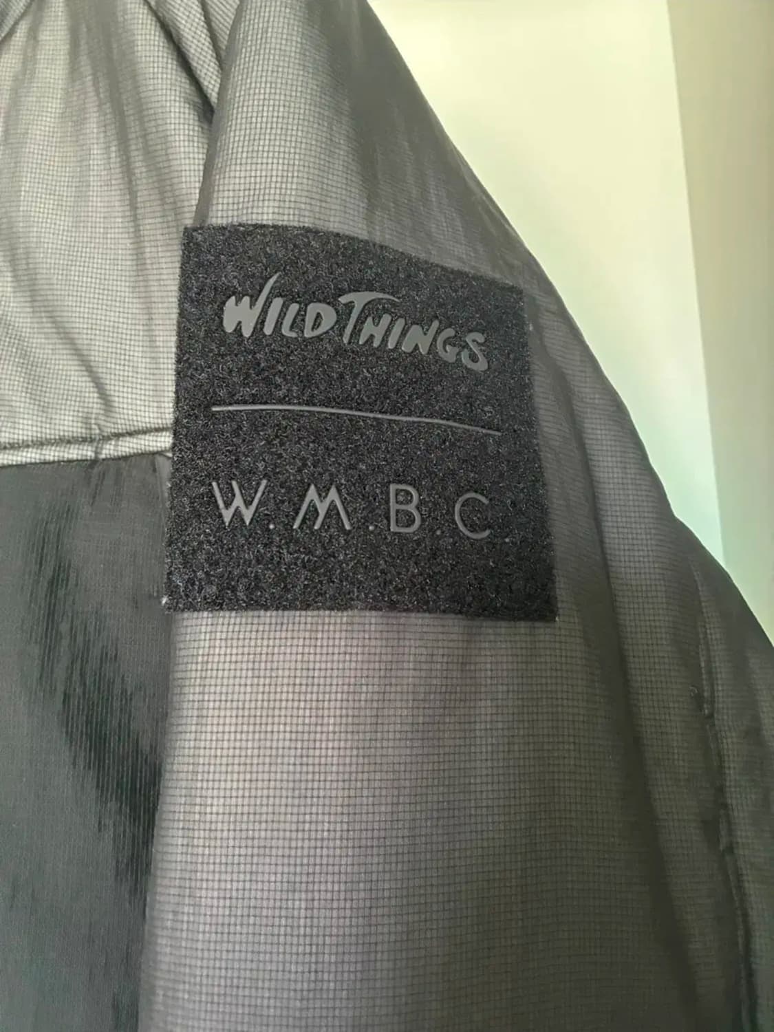 화이트마운티니어링 와일드띵스 몬스터파카 L 상품이미지3