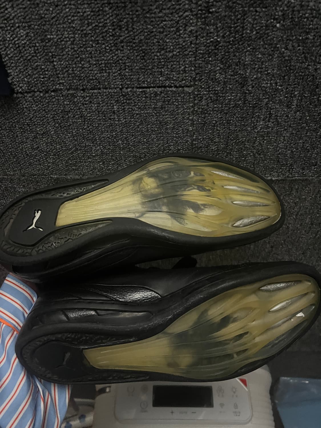 퓨마 알렉산더맥퀸 콜라보 스니커즈 250 상품이미지4