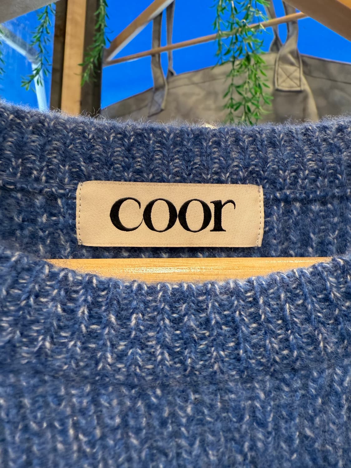 쿠어 캐시팝 트위드 니트 블루 상품이미지2