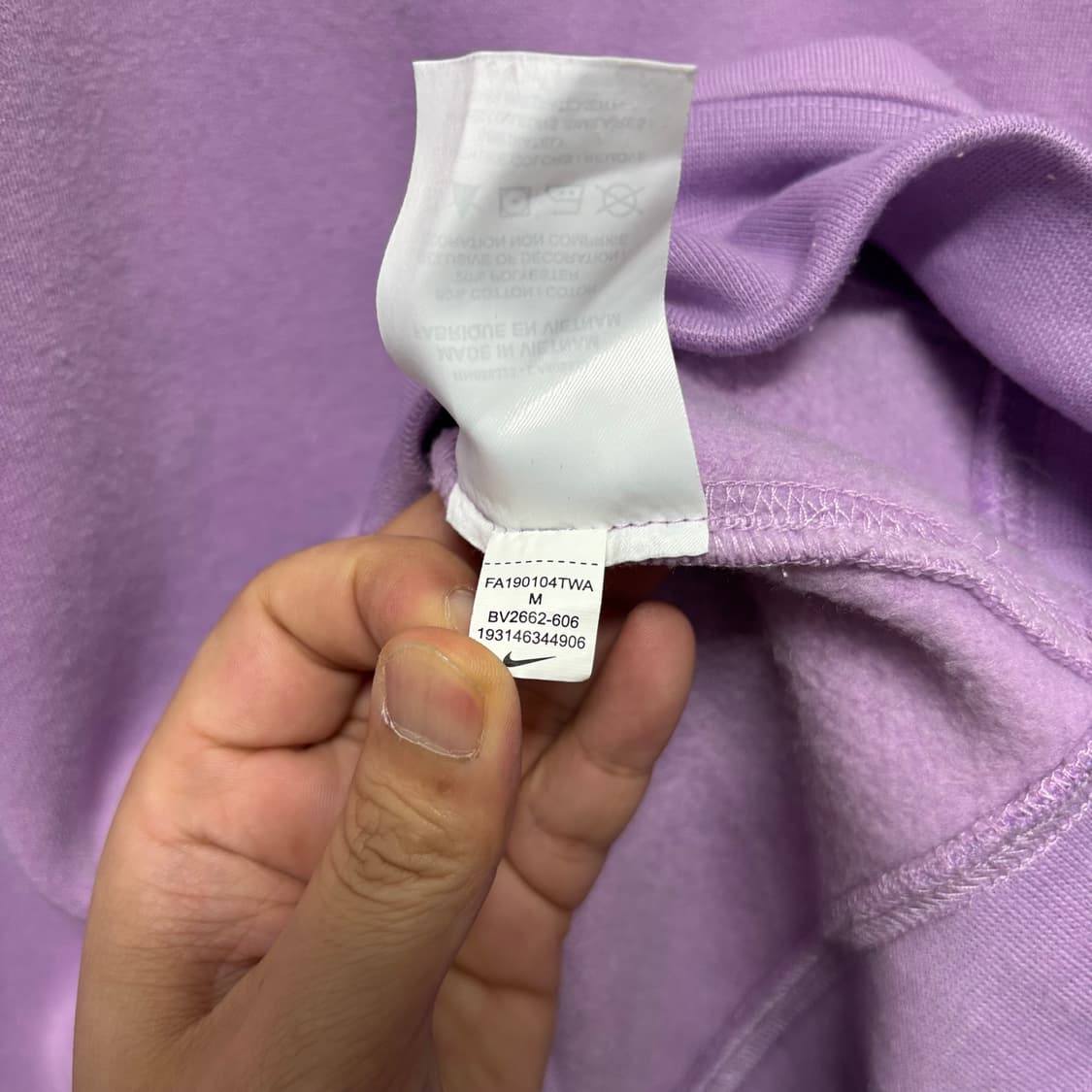 나이키 라벤더 스우시 맨투맨 상품이미지4