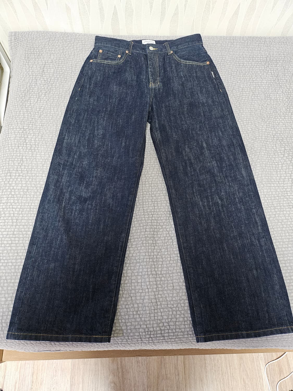 에스피오나지 셀비지 릴렉스드 데님 팬츠 L 팝니다. 상품이미지1