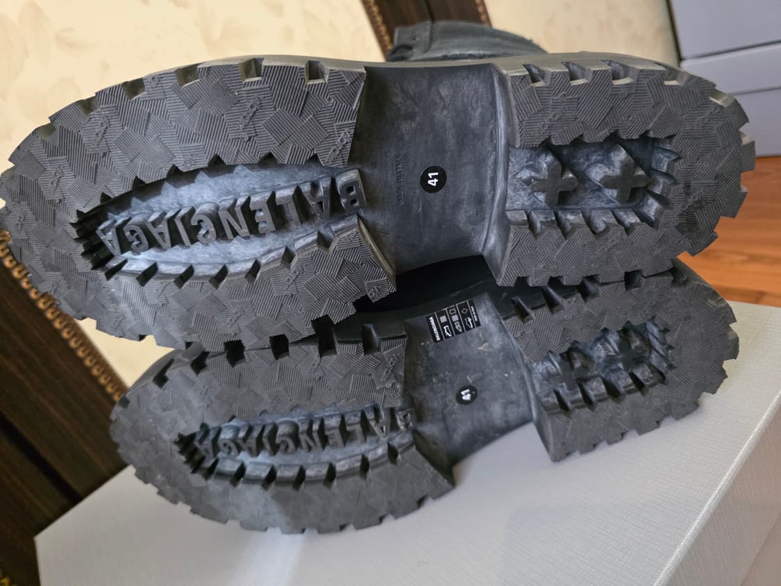 발렌시아가 컴뱃 스트라이크 41 블랙 상품이미지6