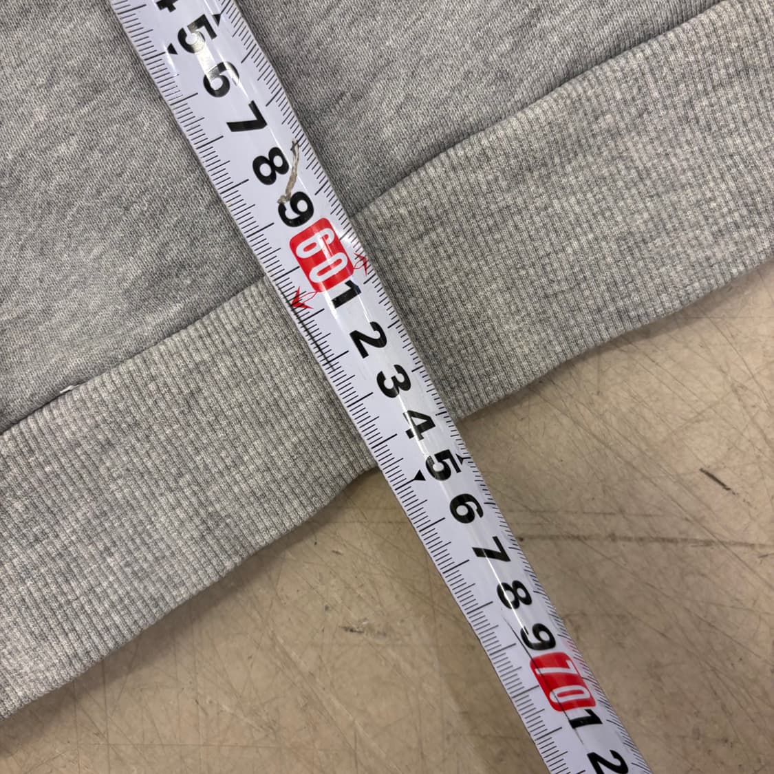 리복 빅로고 그레이 후드티 상품이미지5