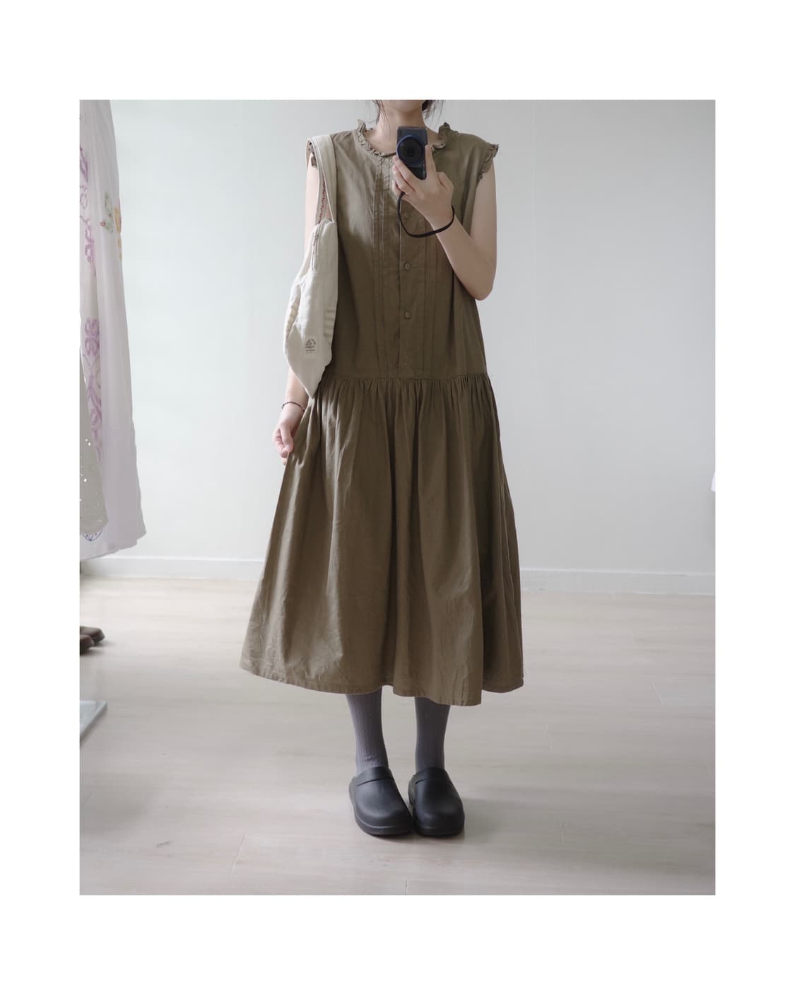 khaki brown frill one-piece 상품이미지1