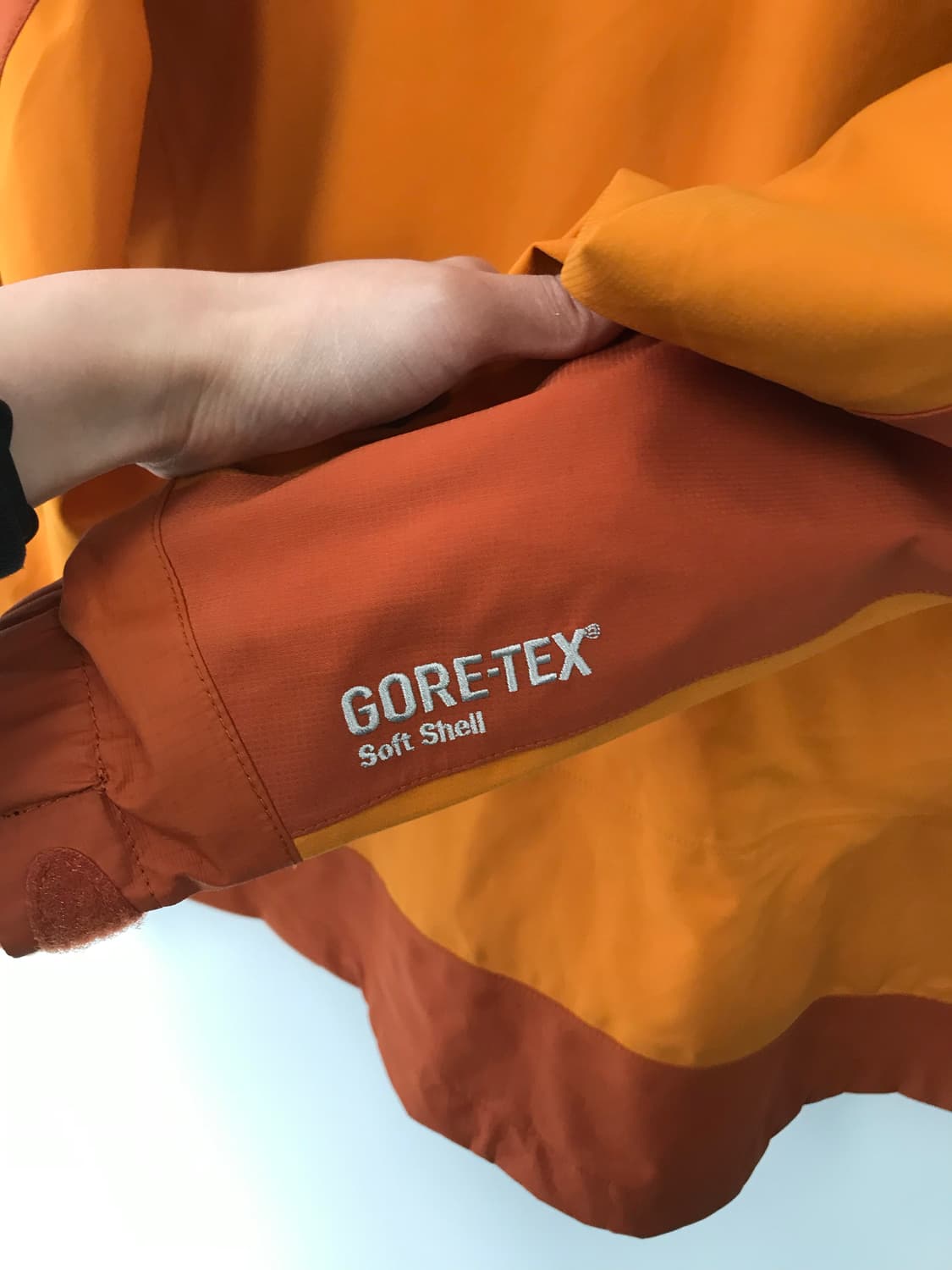 몽벨 고어텍스 소프트쉘 코프코어 투웨이 자켓 상품이미지6