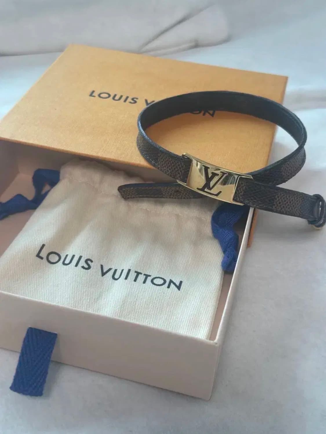 정품 루이비통 다미에 LV 이니셜 브레이슬릿 팔찌 상품이미지3