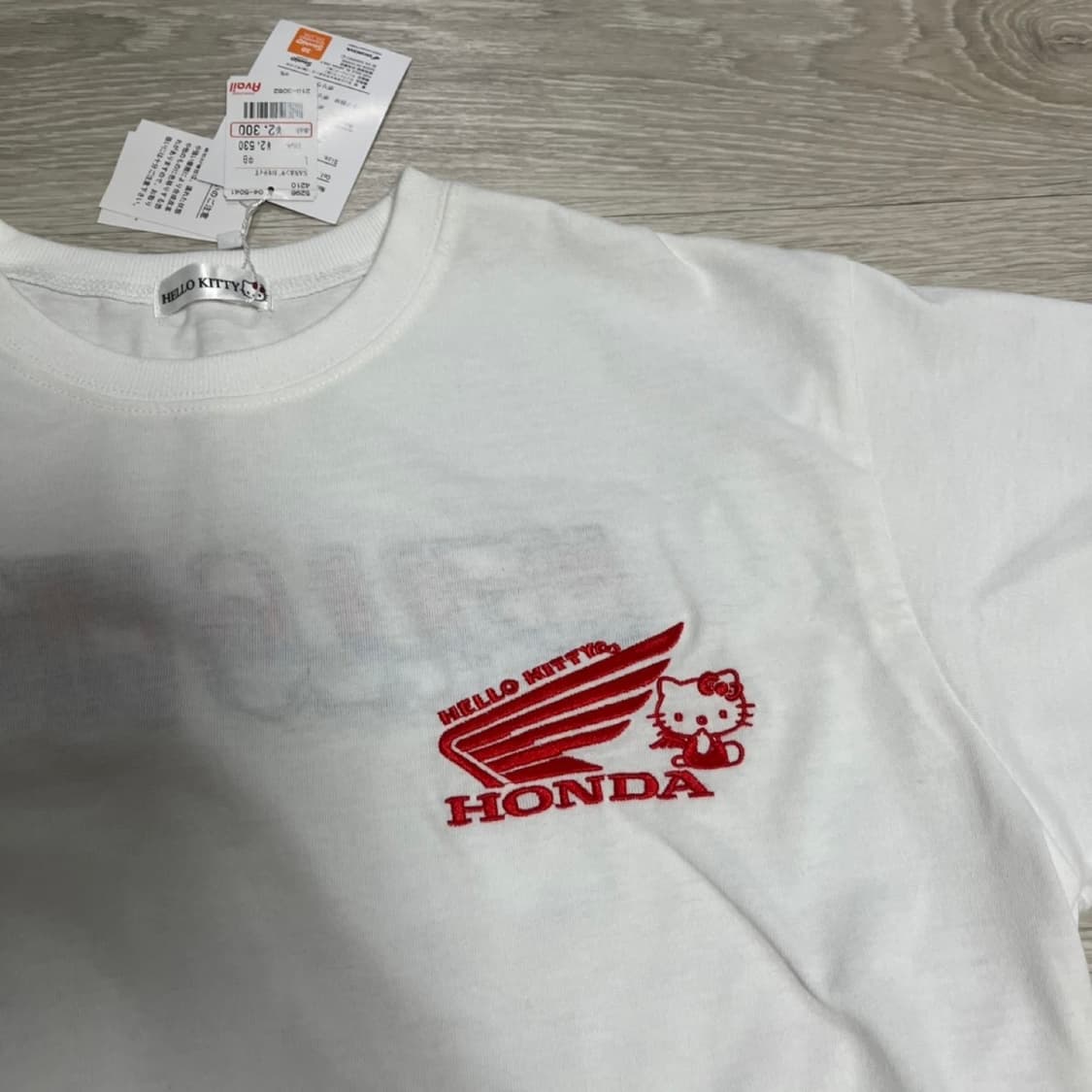 산리오 키티 혼다 슈퍼커브 콜라보 반팔 상품이미지4