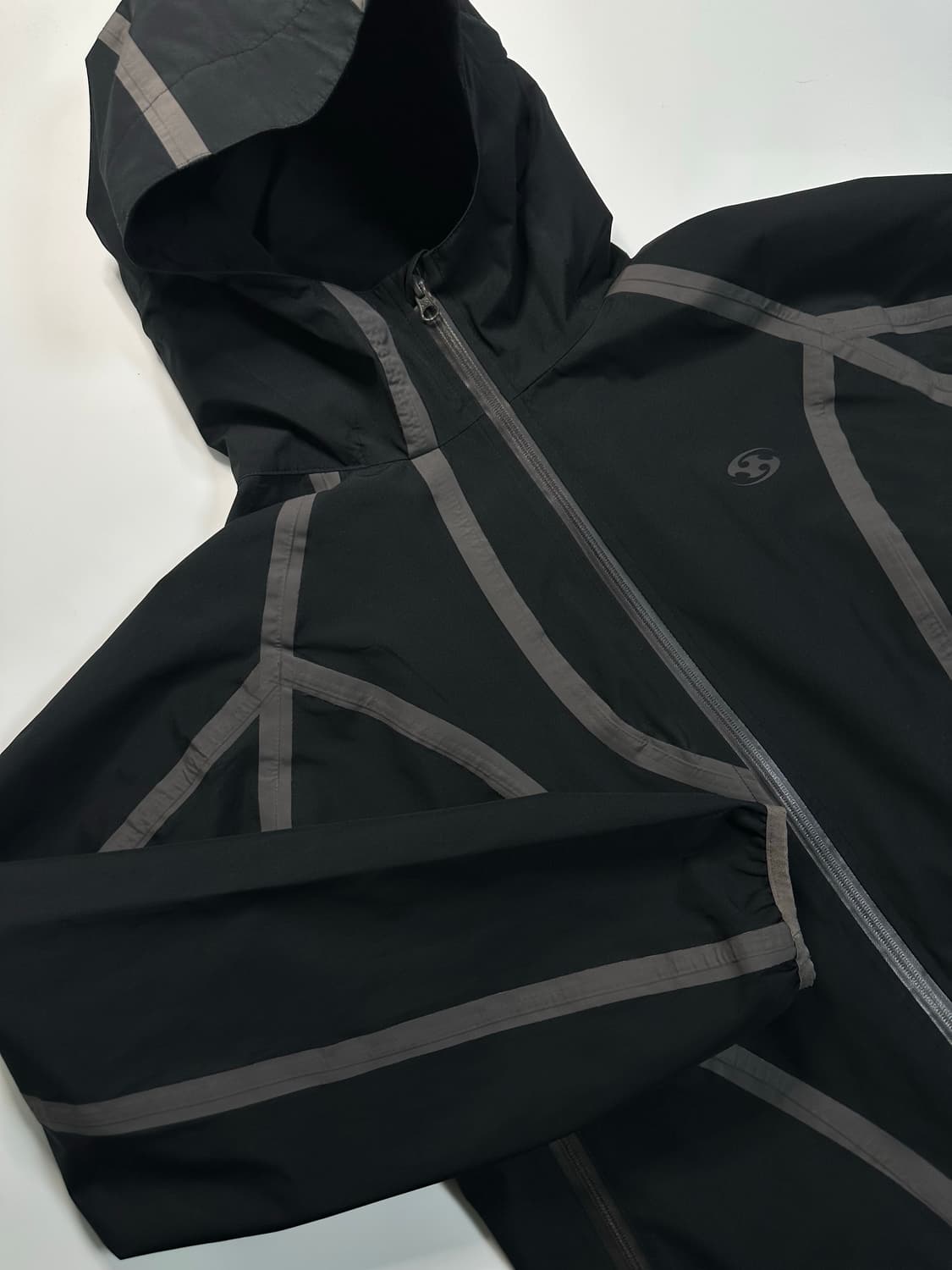 산산기어 블랙 윈드블록 바람막이 상품이미지1