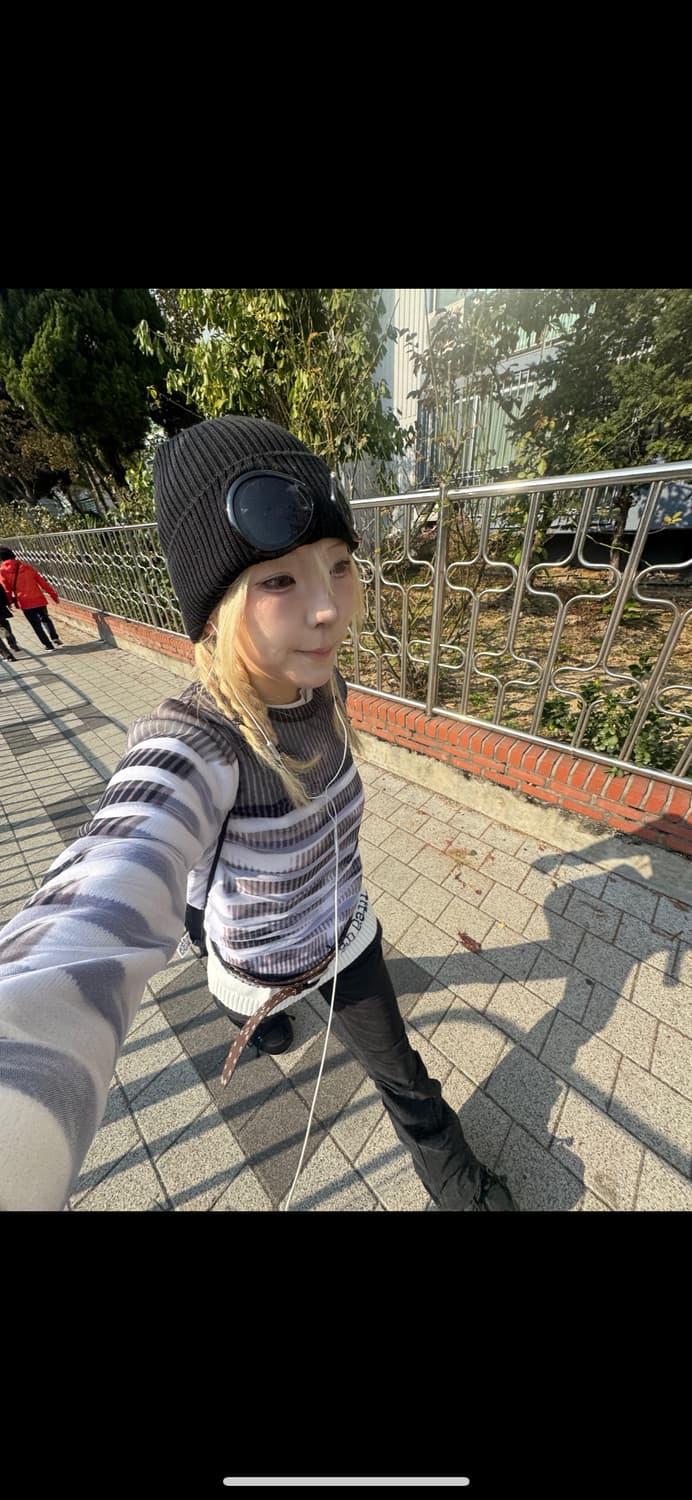 25FW 와이프로젝트 장폴고티에 에디션 메쉬 니트 상품이미지2