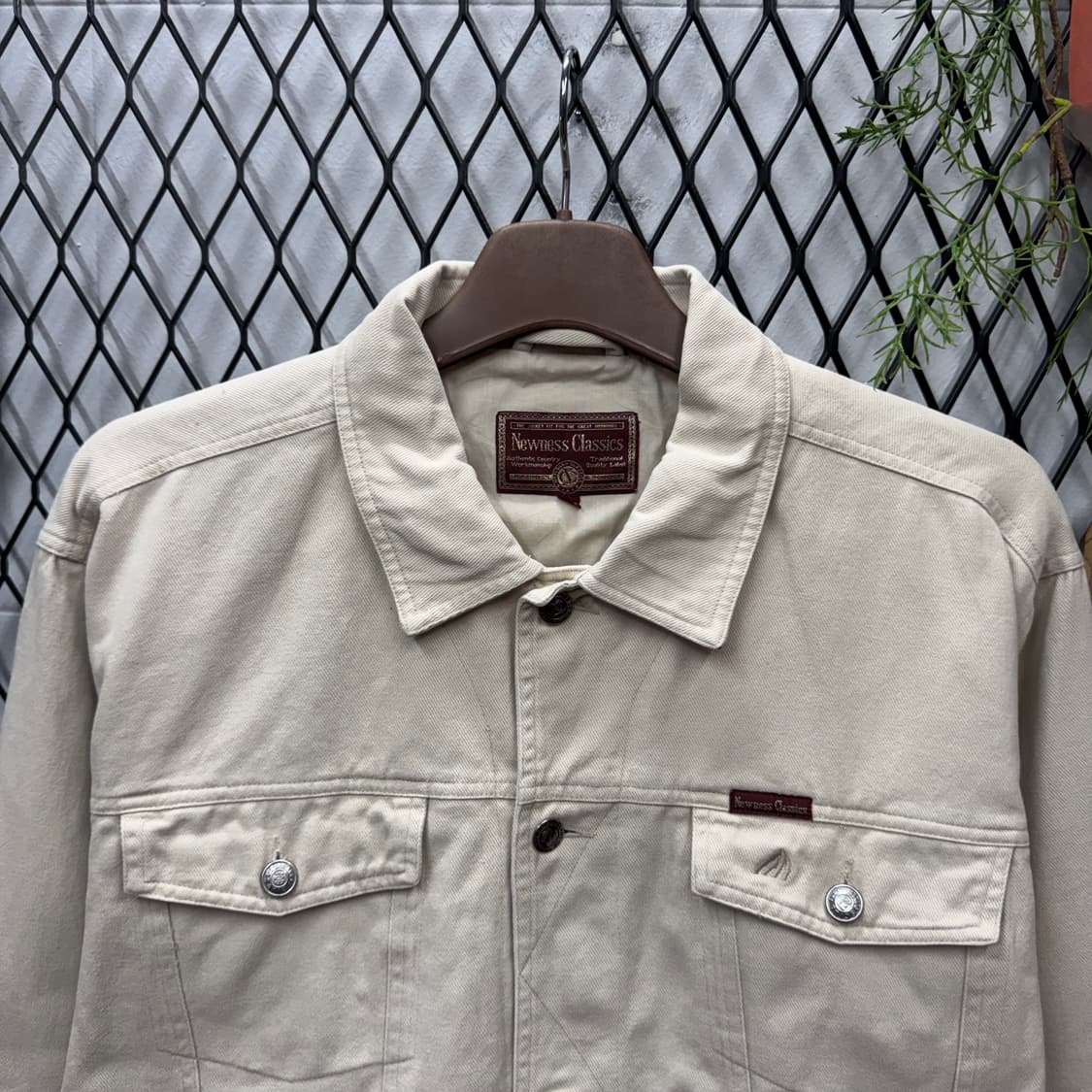 90s ITA VINTAGE 데님 트러커자켓 전면 투포켓 포인트 아이보리 상품이미지3