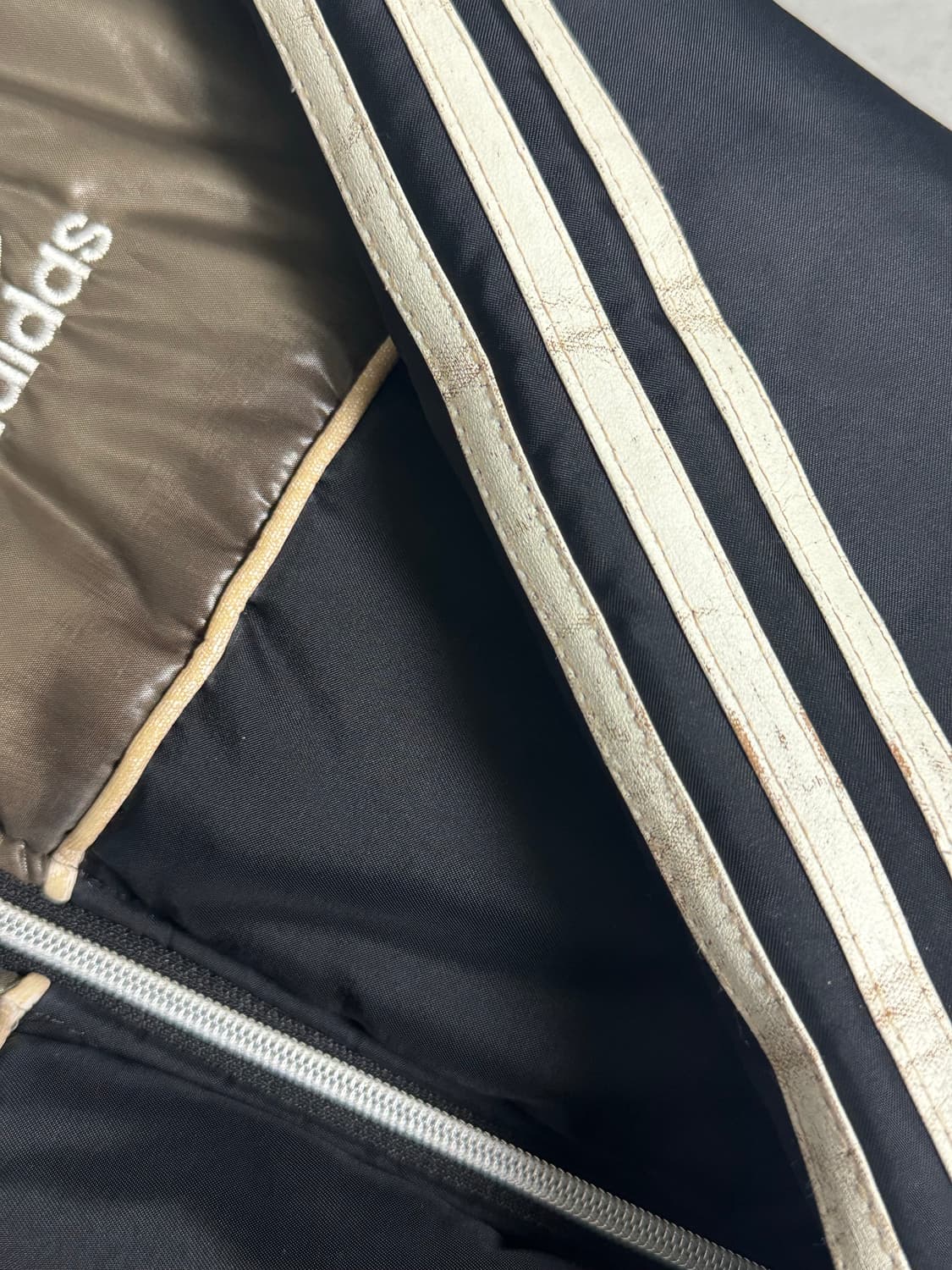 아디다스 빈티지 패딩 점퍼 상품이미지4