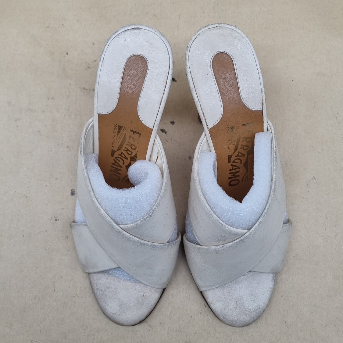 페라가모 여성 힐 슬리퍼 6C 230 굽9.5 상품이미지2