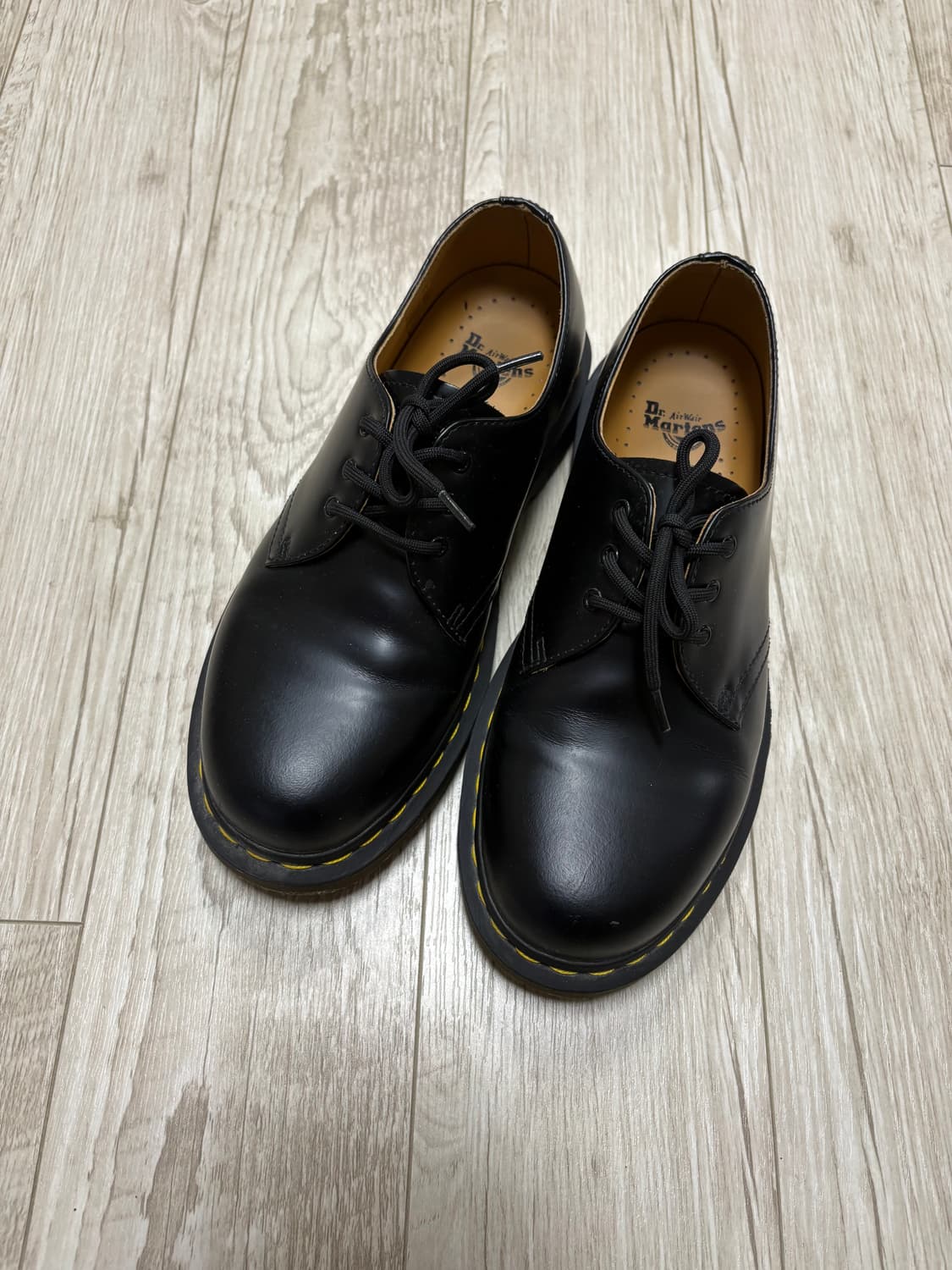 닥터마틴 1461 3홀 스무스 250 상품이미지1