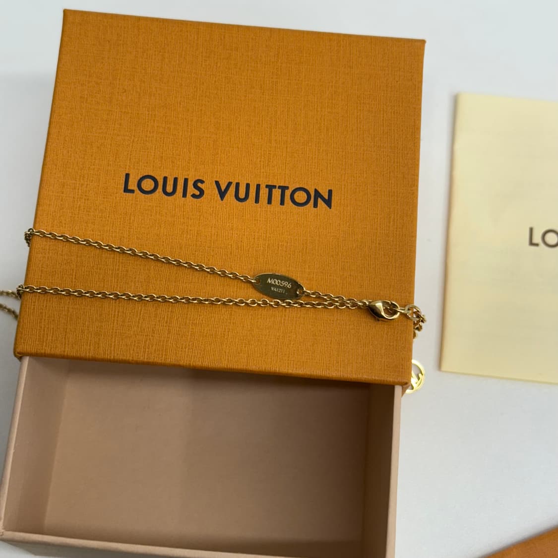 [정품] 루이비통 아이코닉 목걸이 상품이미지6