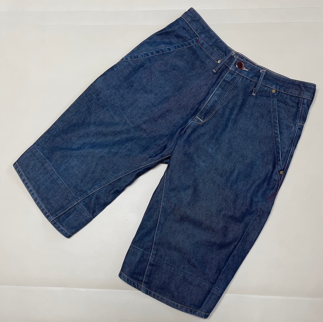 리바이스 엔지니어드 데님 버뮤다 팬츠 상품이미지1