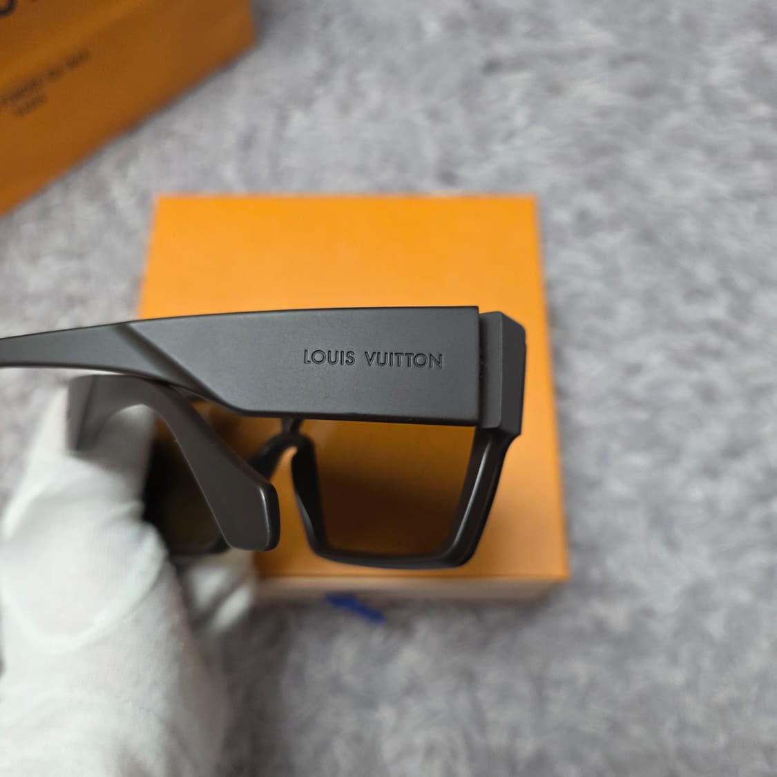 {클로젯}[L]루이비통 와이메아 선글라스 상품이미지4