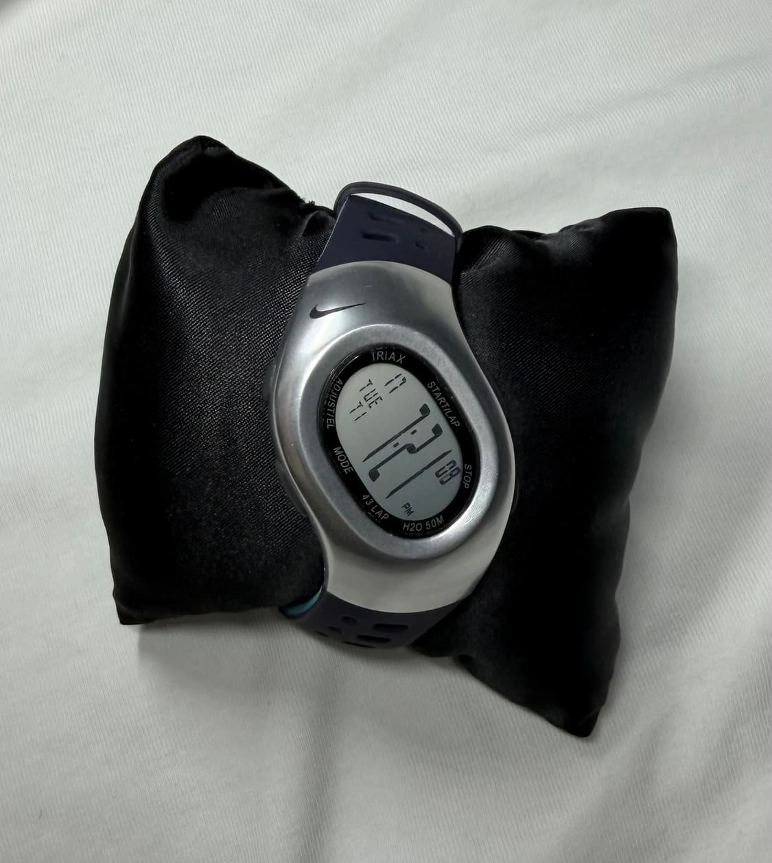 나이키 트라이엑스 메탈 스트릿 시계 상품이미지1
