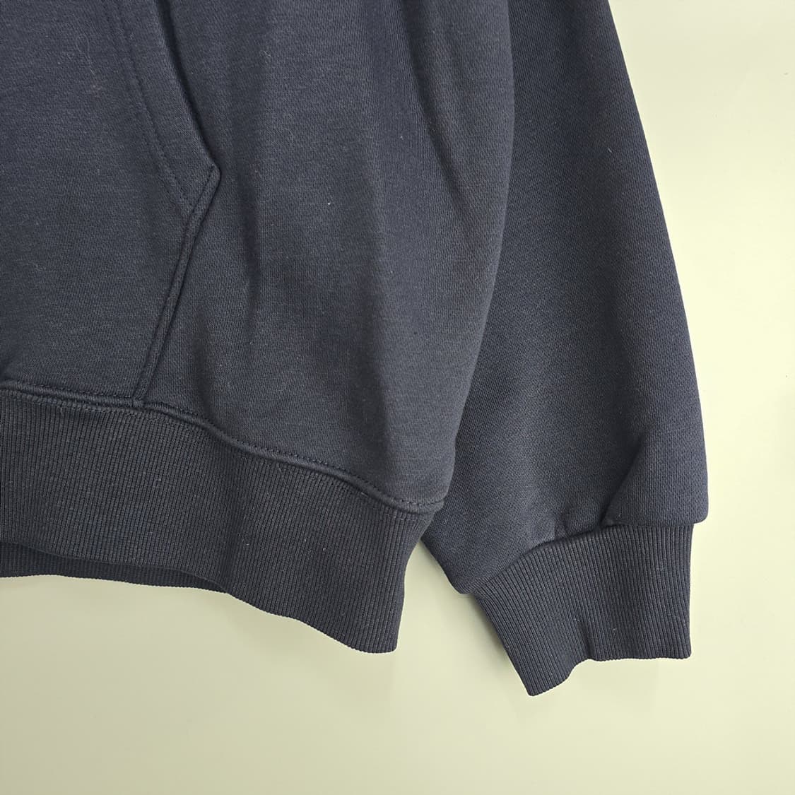 1993스튜디오(1993STUDIO) 아치 로고 후드_네이비 상품이미지4