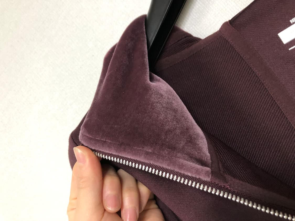 (대장) 나이키 여성 핏드라이 딱붙핏 비즈 크롭 벨벳 져지 후드집업 상품이미지8