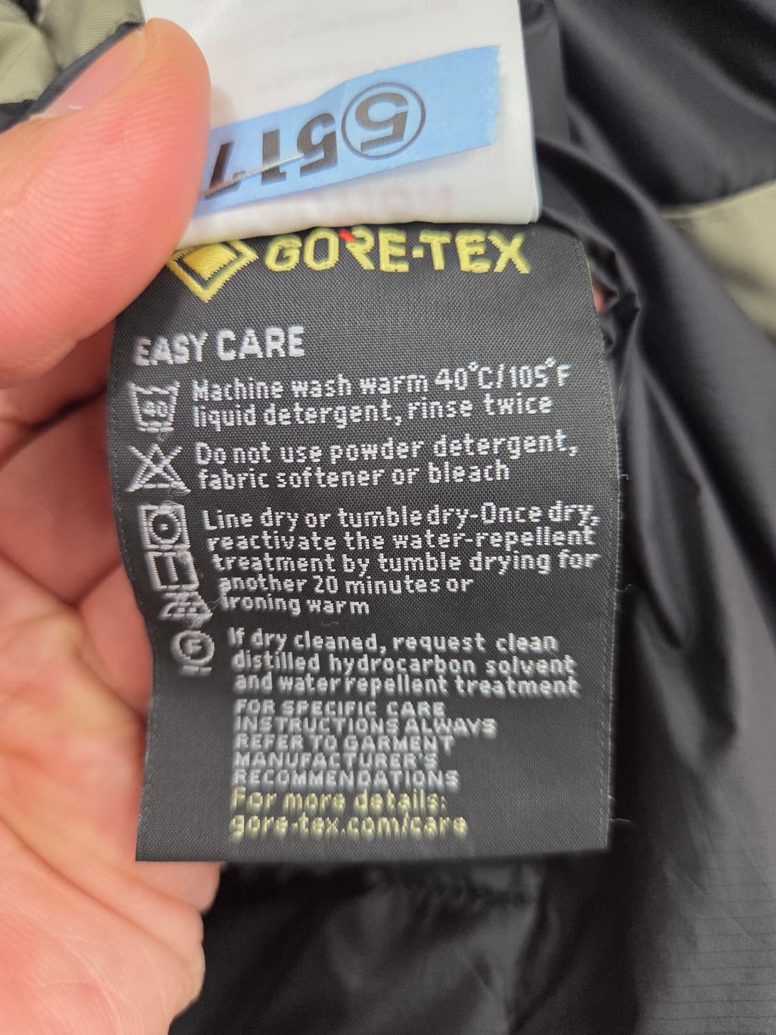 105 블랙야크 고어텍스 구스패딩 점퍼 카키 상품이미지9