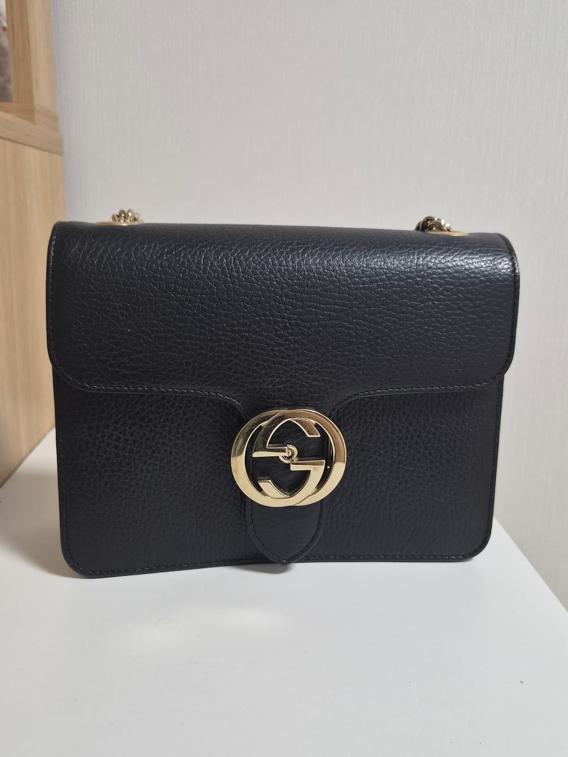 구찌 인터로킹 체인백 스몰 상품이미지1