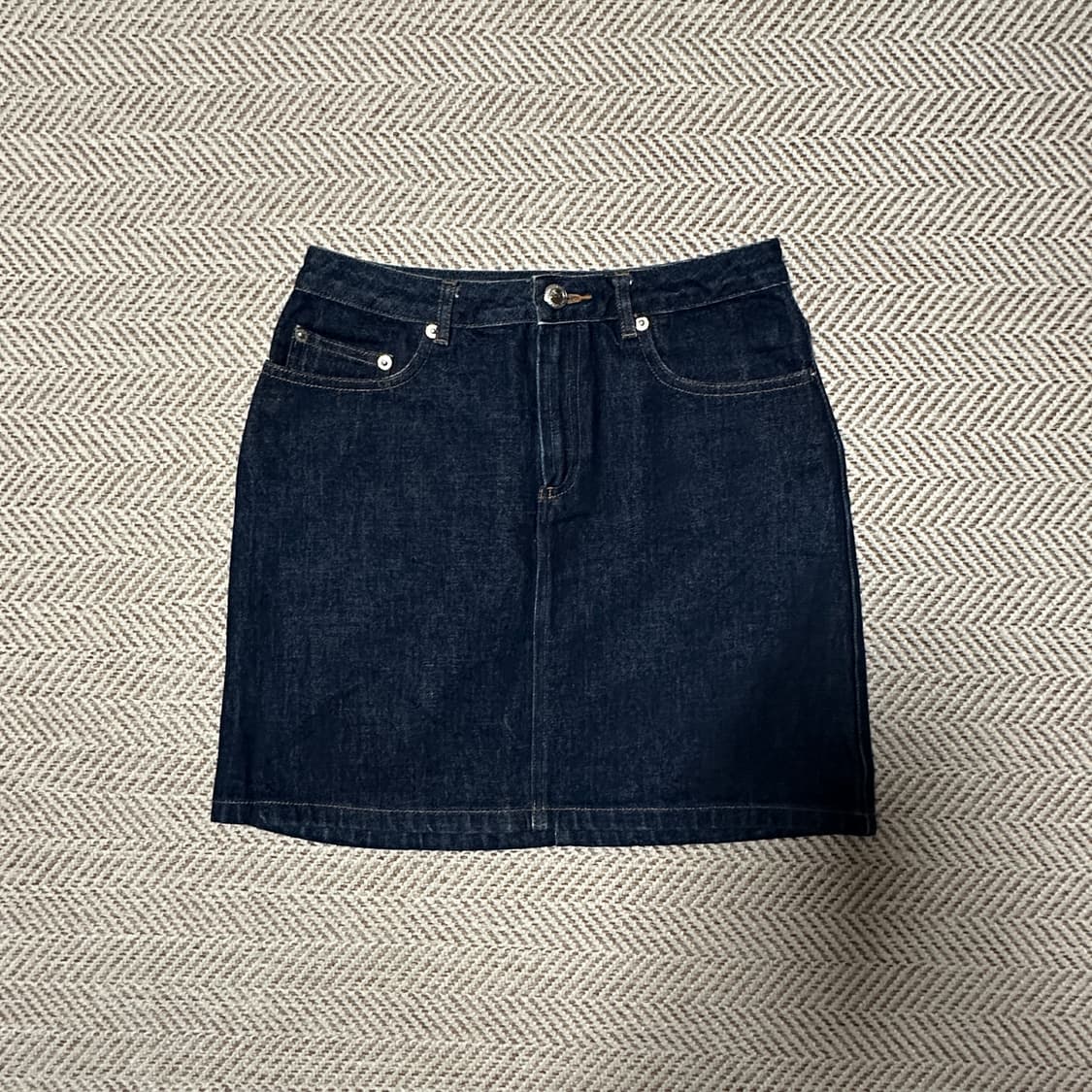 APC woman denim skirt 상품이미지1