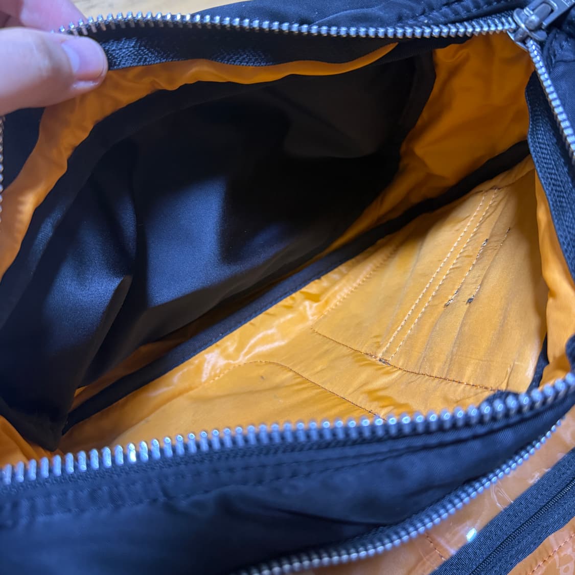 요시다포터 탱커 숄더백 L 상품이미지10