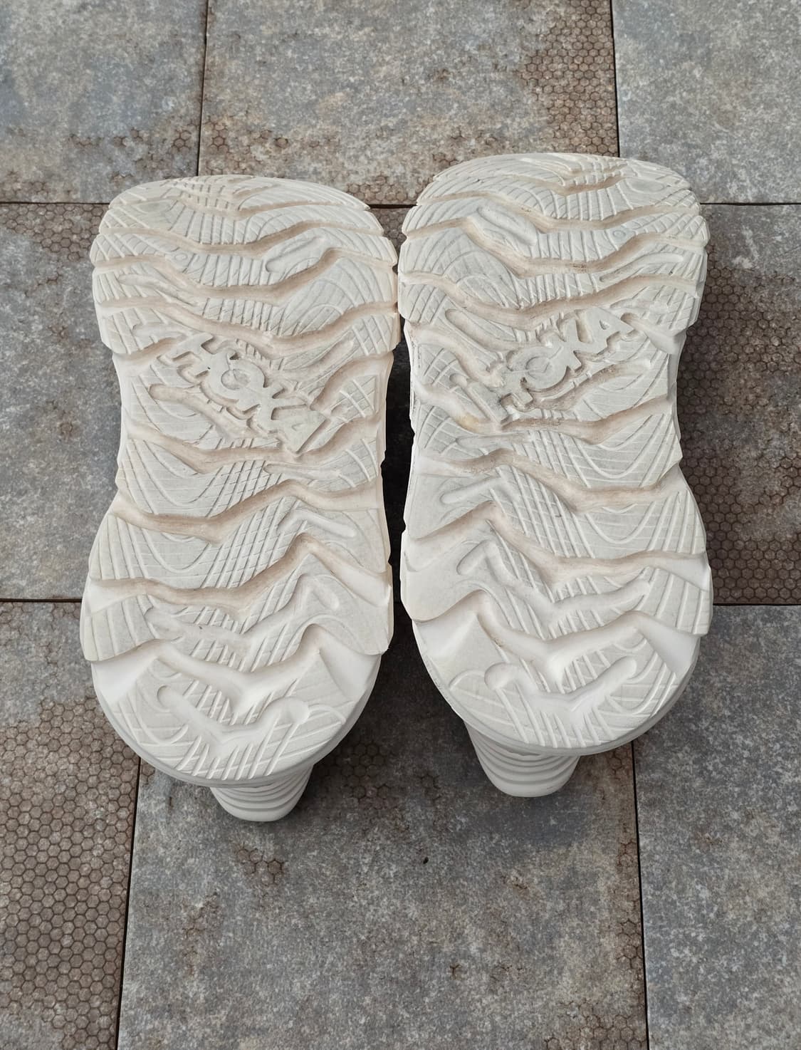 (280)호카 리스토어 tc 블랙 앨러배스터  상품이미지9