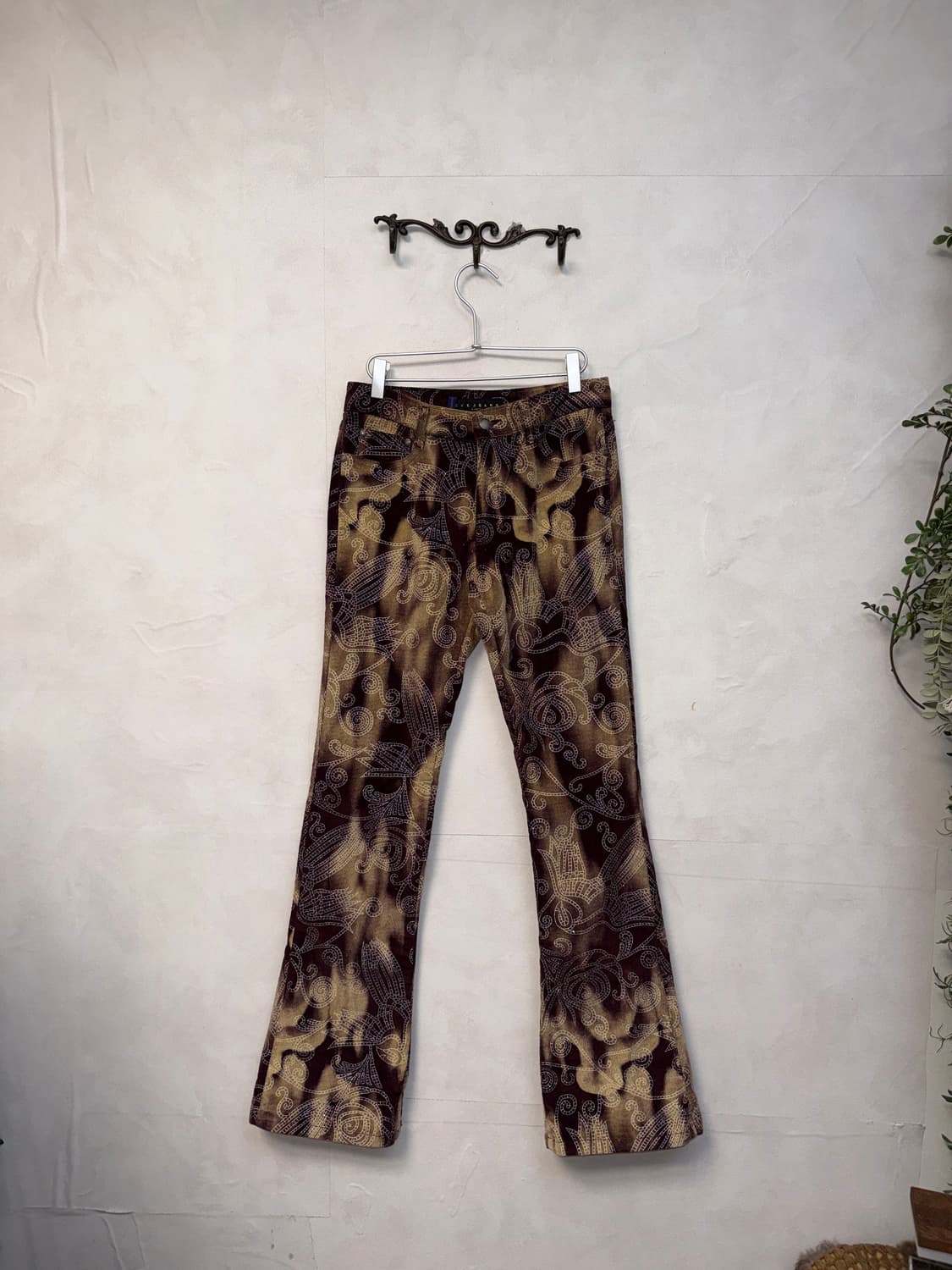 Brown tie dye oriental corduroy 부츠컷팬츠 상품이미지1