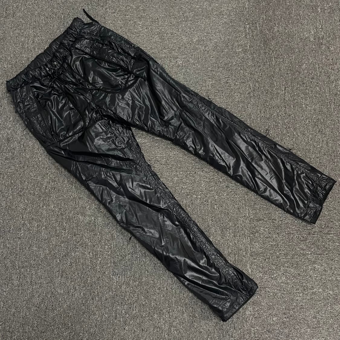 솔로이스트 팬츠 상품이미지1